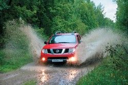 Nissan 2.5 dCi Double Cab 4WD (174 Hp) ����
